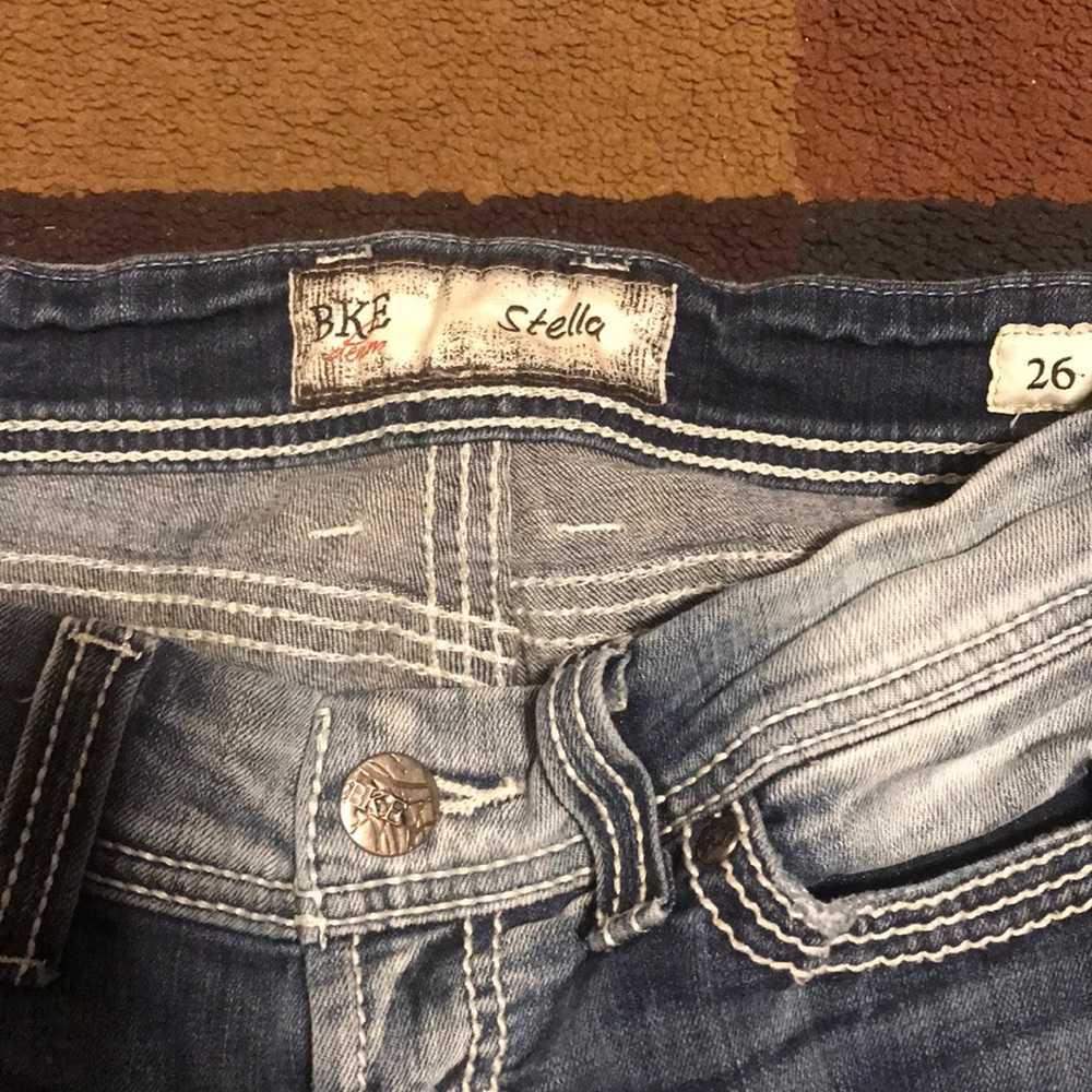 Bke Capris - image 4